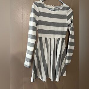 Women’s long sleeve dress.